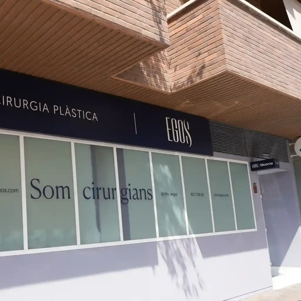 clinics.professionals-in Plastic surgery clinic in Lleida | Clínica EGOS