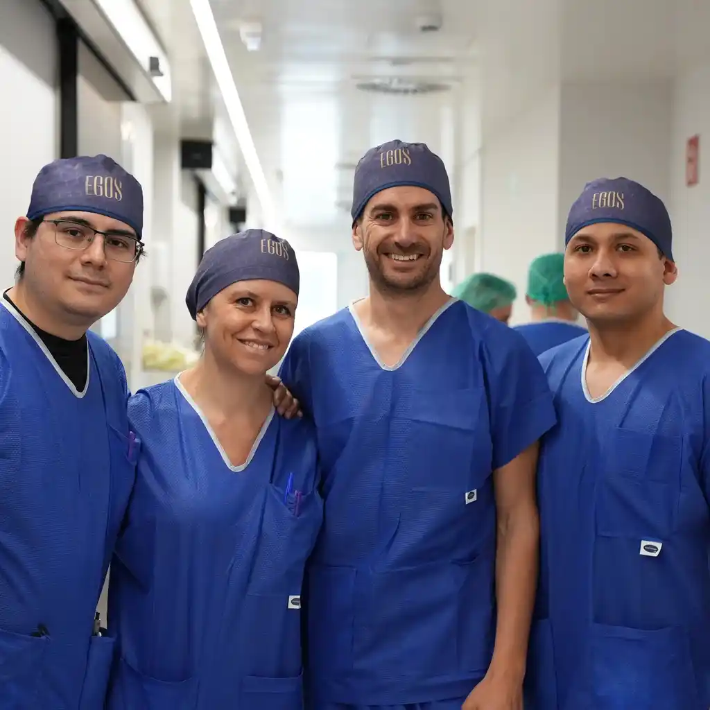 clinics.professionals-in Clínica de cirugía plástica en Tenerife | Clínica EGOS