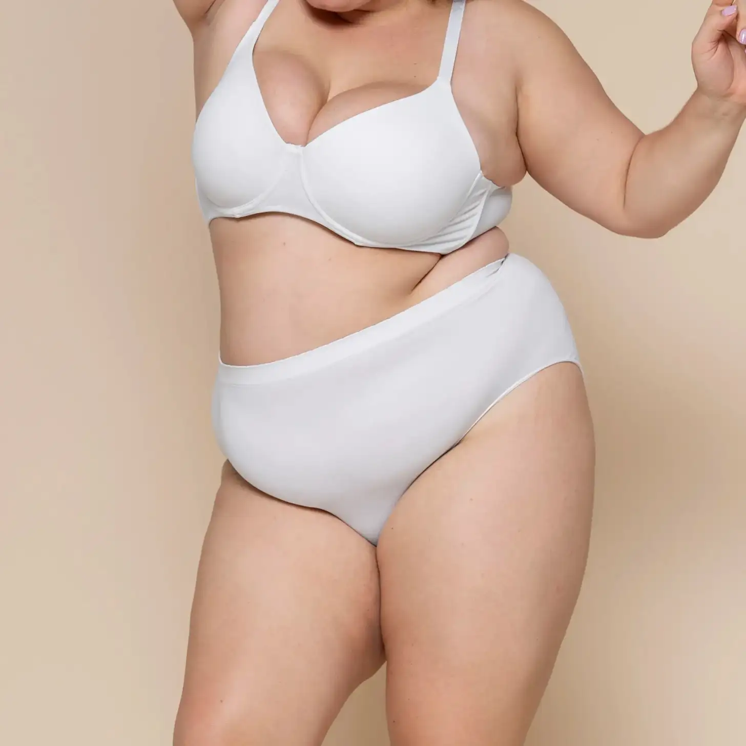 How is a gastric sleeve procedure performed?