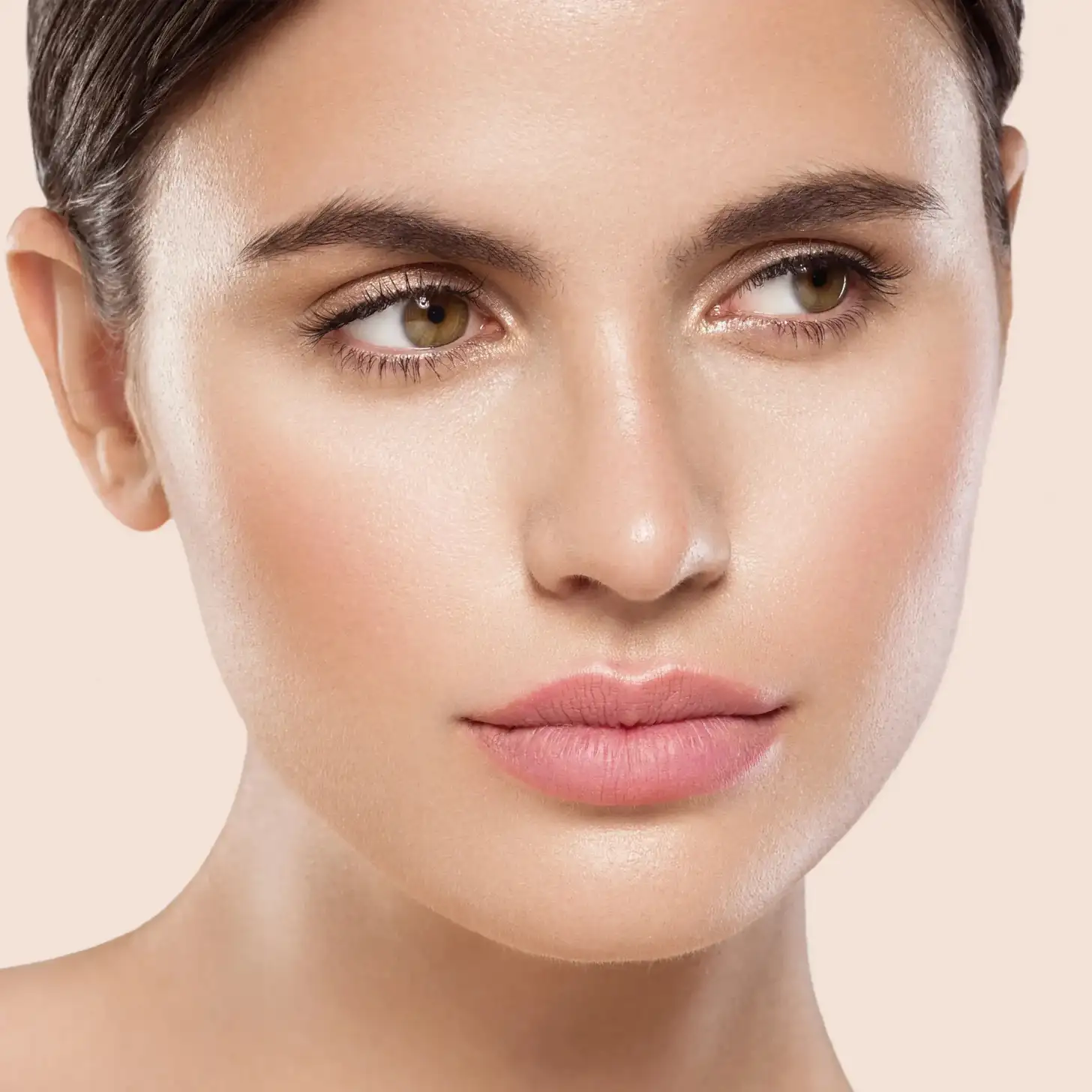 ¿Cómo se realiza el procedimiento de cirugía de los labios o Queiloplastia?