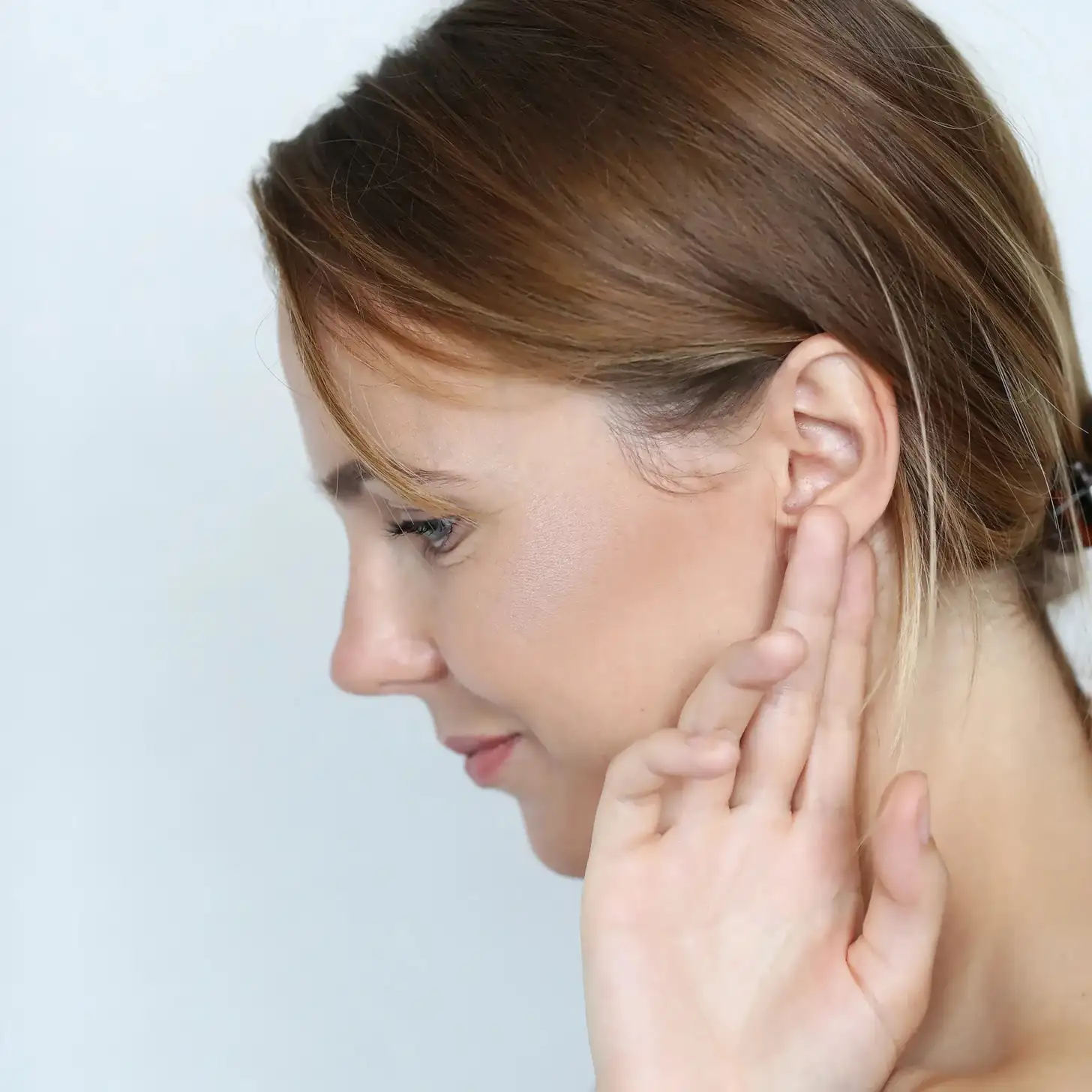 ¿Cómo se realiza el procedimiento de lobuloplastia?