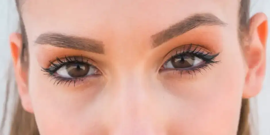 Cantopexia: qué es y cómo puede cambiar tu mirada