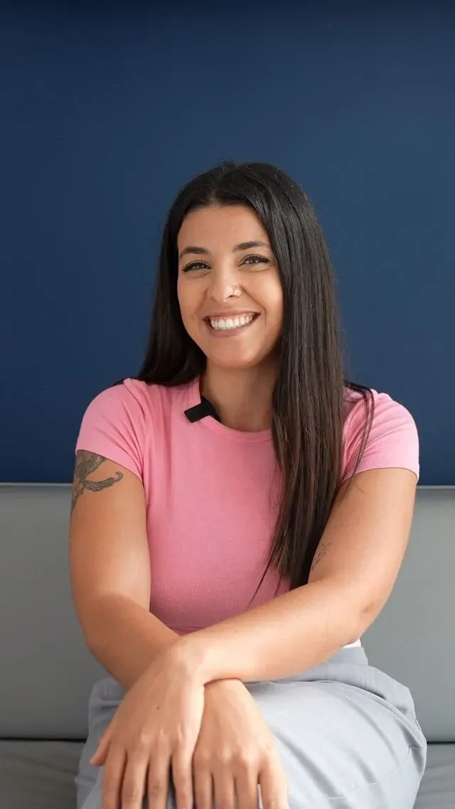 La influencer, Marta de Lola, confía en EGOS para hacerse una liposucción