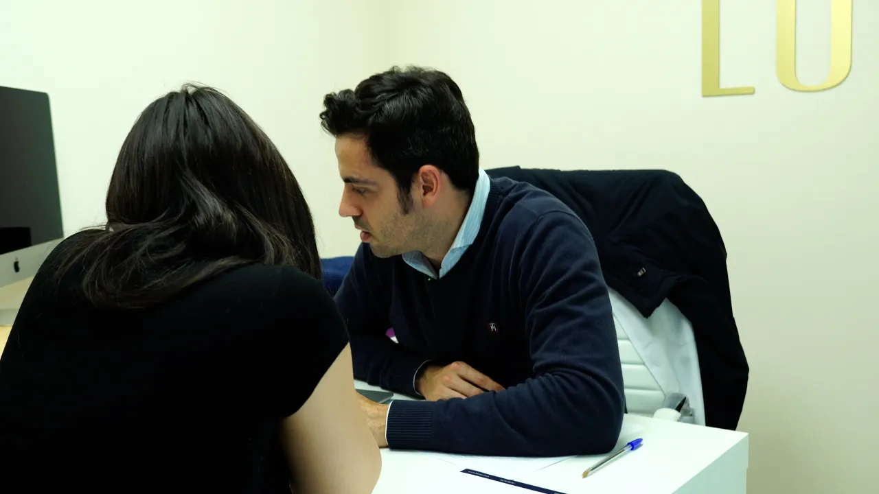 La influencer, Marina López, se realiza una rinoplastia en EGOS