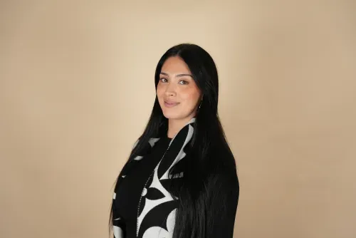 La exconcursante de la Isla, Valeria Ardila, se realiza una lipotransferencia a glúteos 