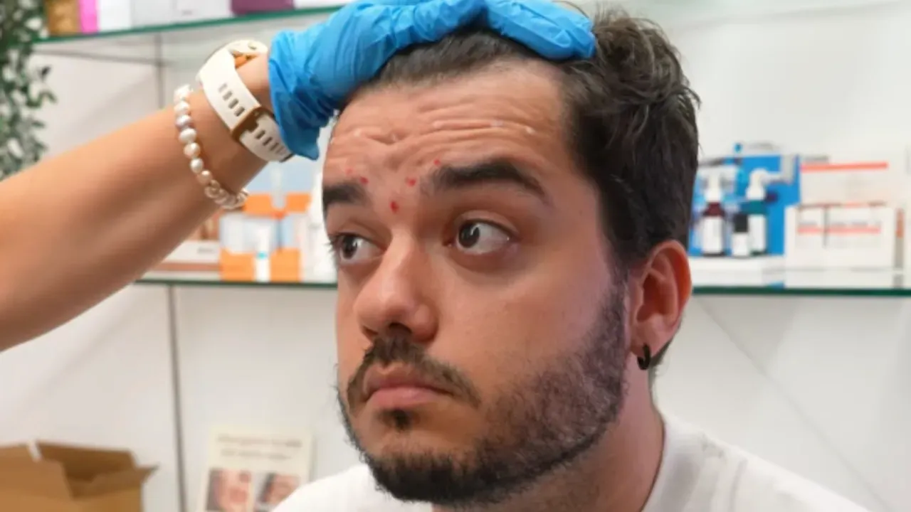 ¿Un chico normal? Míralo convertirse en 10/10 en 20 segundos