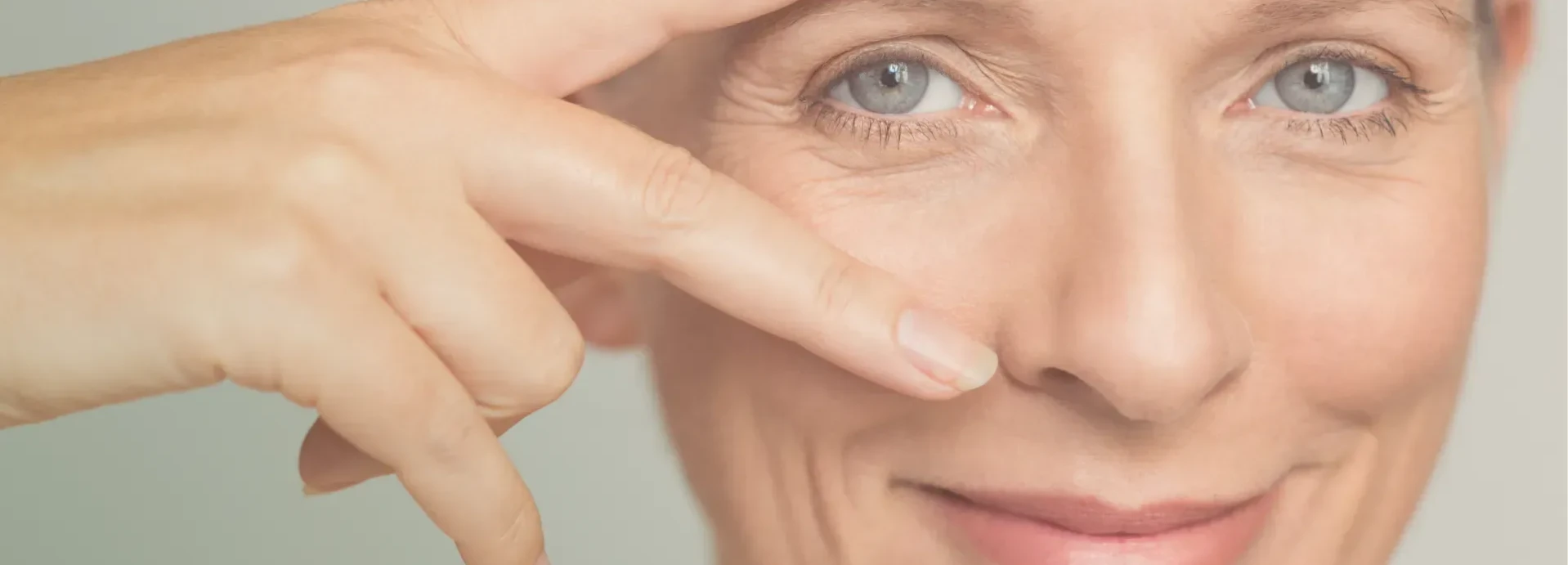 common.image-of Todo sobre la Blefaroplastia Inferior: cicatriz, precio y recuperación